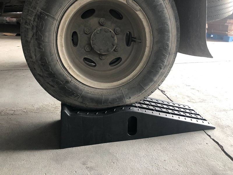 Car Plastic Ramps With Curve freeshipping - Aimtools